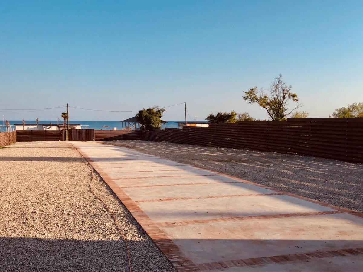 Gud House Hotel Gudauta Kültér fotó