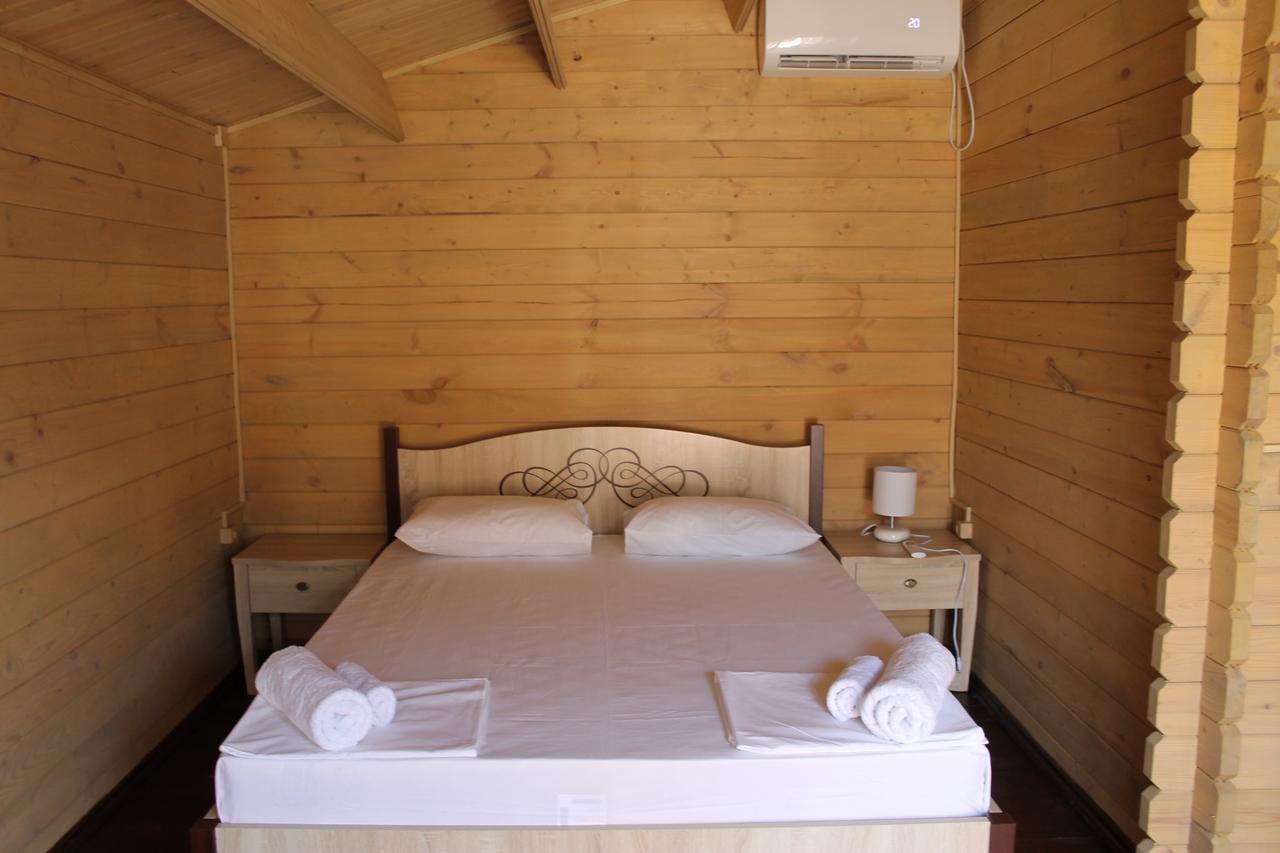 Gud House Hotel Gudauta Kültér fotó
