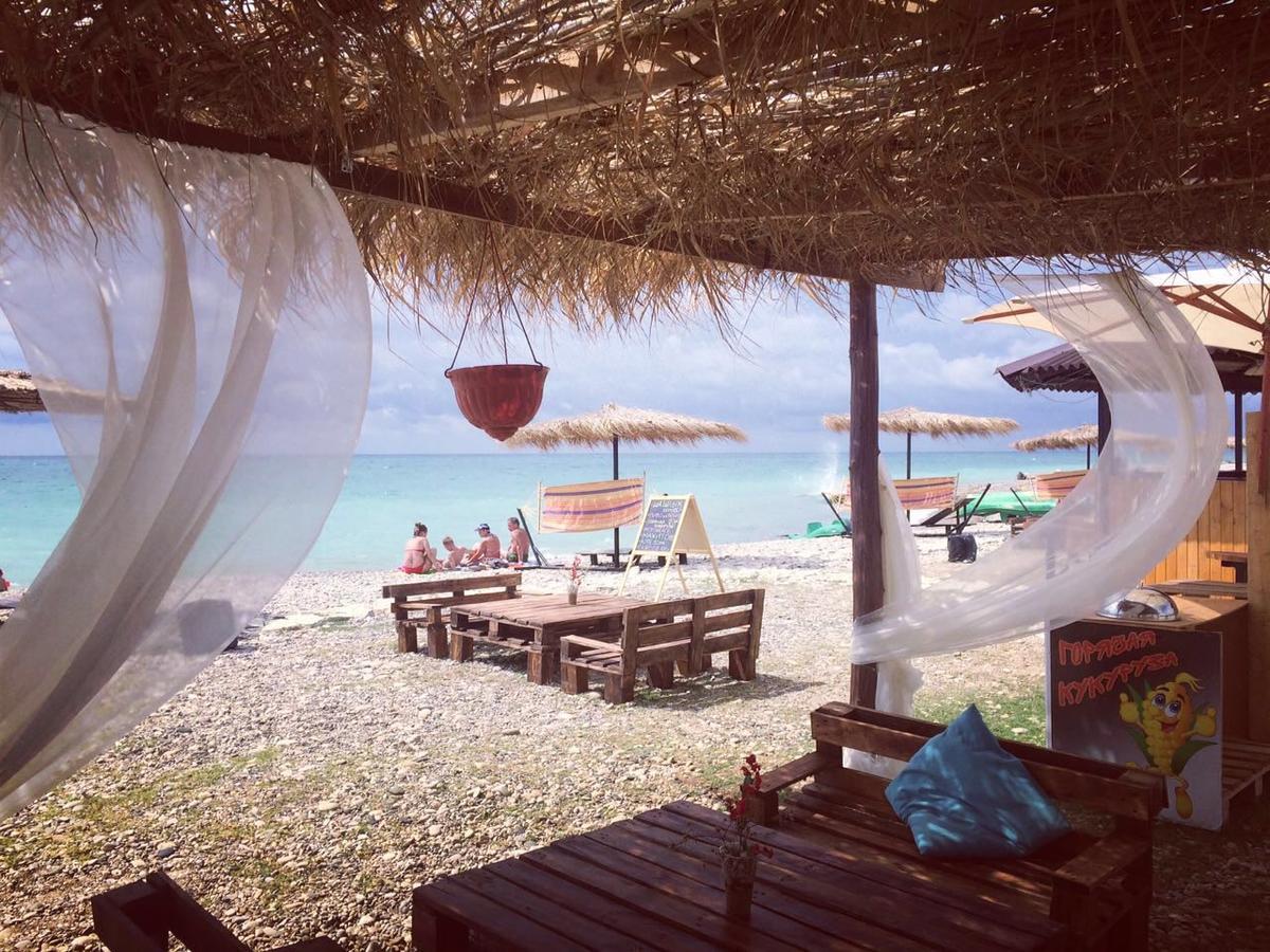 Gud House Hotel Gudauta Kültér fotó